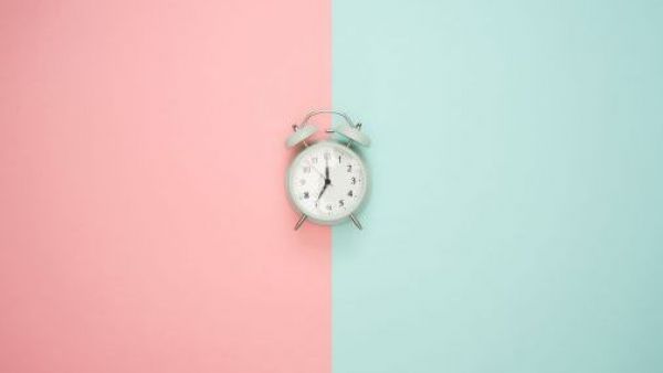 <p>Cambio de hora: especialistas alertan impacto en apetito, ánimo y sueño</p>Cambio de hora: especialistas alertan impacto en apetito, ánimo y sueño
