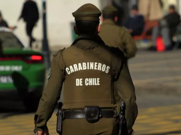 Dos carabineros detenidos por presunto abuso sexual en comisaría de Valparaíso