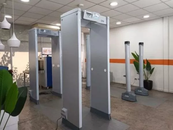 Nuevas tecnologías refuerzan seguridad con sistemas capaces de detectar armas, drogas, explosivos y acelerantes