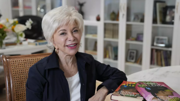 Isabel Allende regresa con "La palabra mágica"
