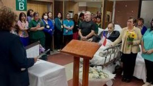 <p>Muere paciente con cáncer que contrajo matrimonio en hospital de Los Ángeles</p>Muere paciente con cáncer que contrajo matrimonio en hospital de Los Ángeles

