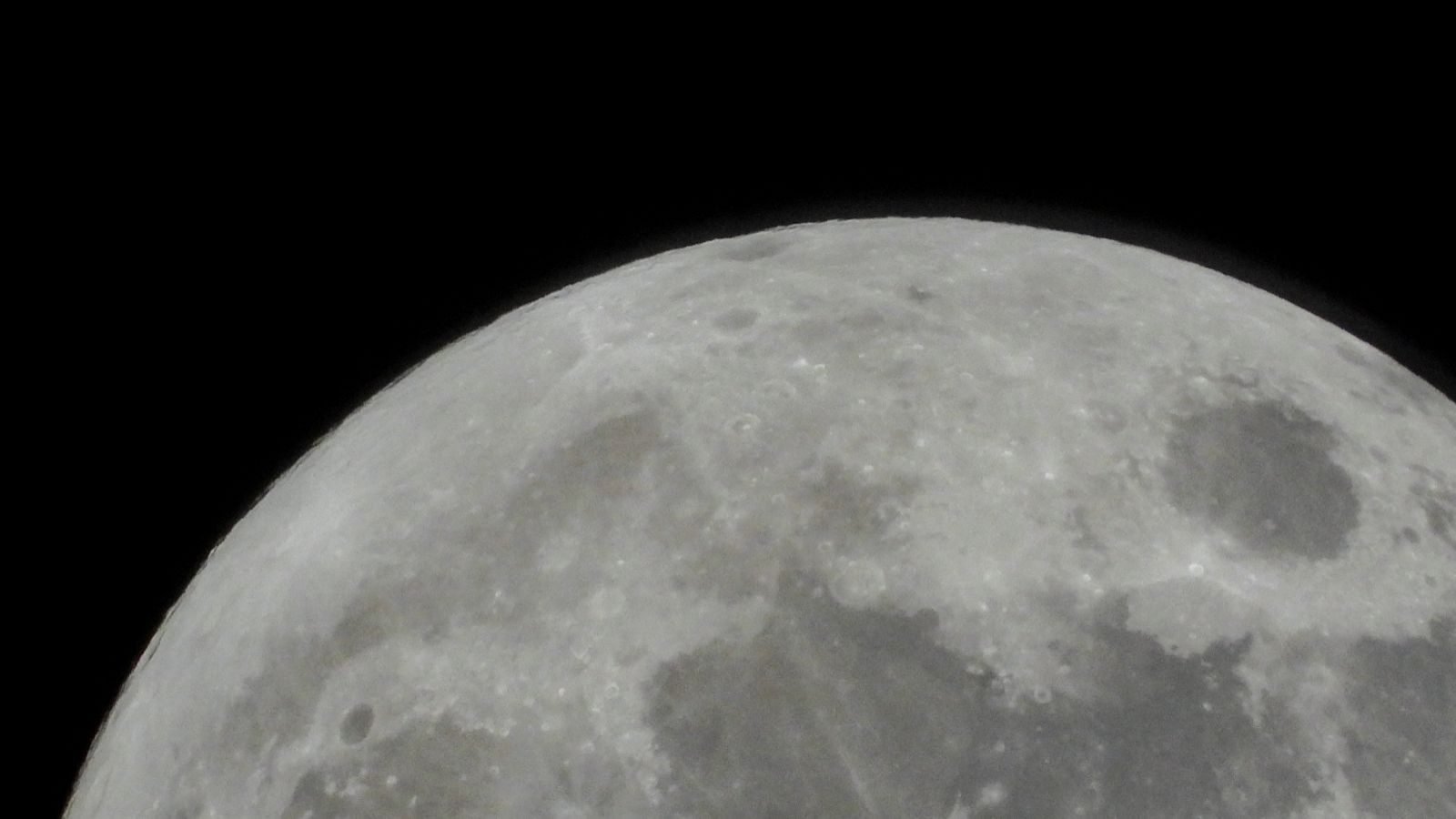 <p>Una foto de la Luna vista por la misión Artemis II de la Nasa.</p>
