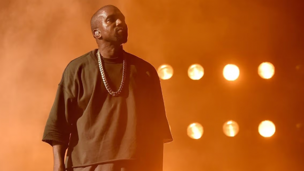 Reino Unido prohíbe el ingreso de Kanye West al país
