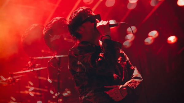 The Strokes confirma regreso con su nuevo disco “Reality Awaits”

