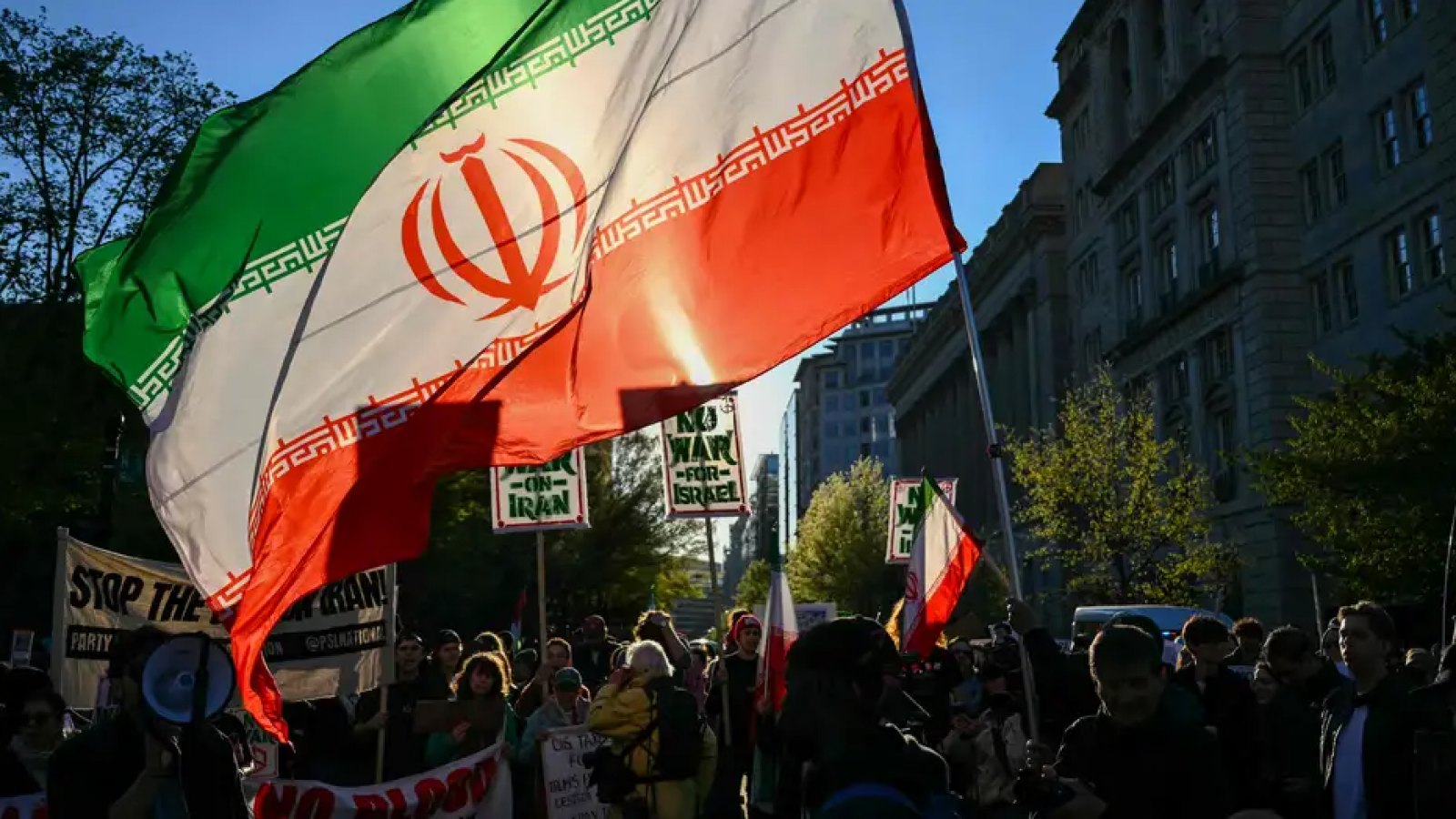<p>Irán anuncia negociaciones con EE.UU. en Islamabad</p>

