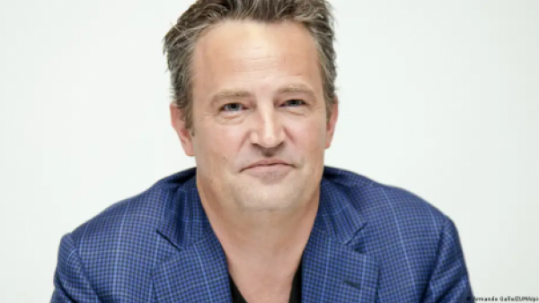 <p>Mujer sentenciada a 15 años por muerte de Matthew Perry</p>Mujer sentenciada a 15 años por muerte de Matthew Perry
