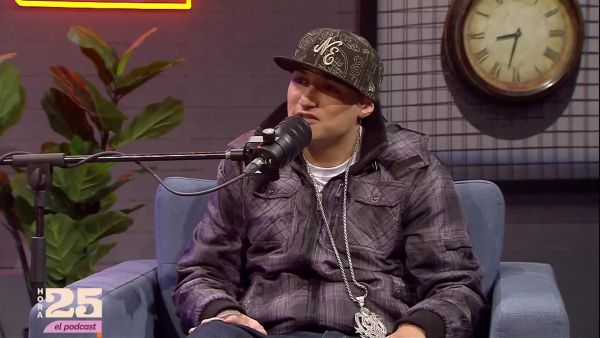 Sinaka, fenómeno de la música urbana, habla de su éxito en Hora 25, el podcast
