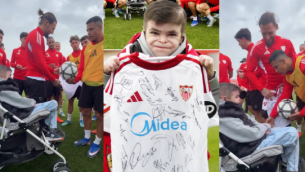 <p>Alexis Sánchez sorprende a niño con “Piel de Mariposa” con especial regalo en Sevilla FC</p>Alexis Sánchez sorprende a niño con “Piel de Mariposa” con especial regalo en Sevilla FC
