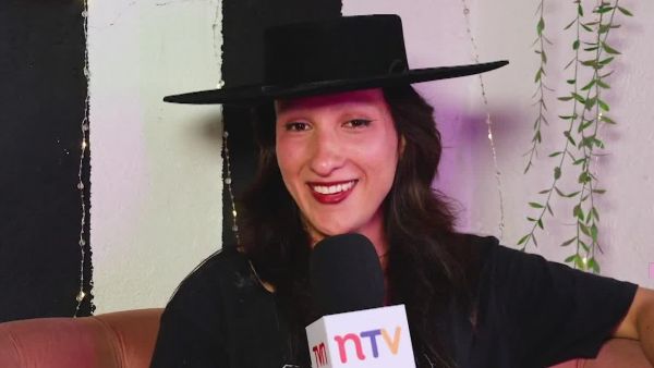 Javiera Electra, una combinación de caos, ternura y folk, se sincera en Nuevos Sonidos
