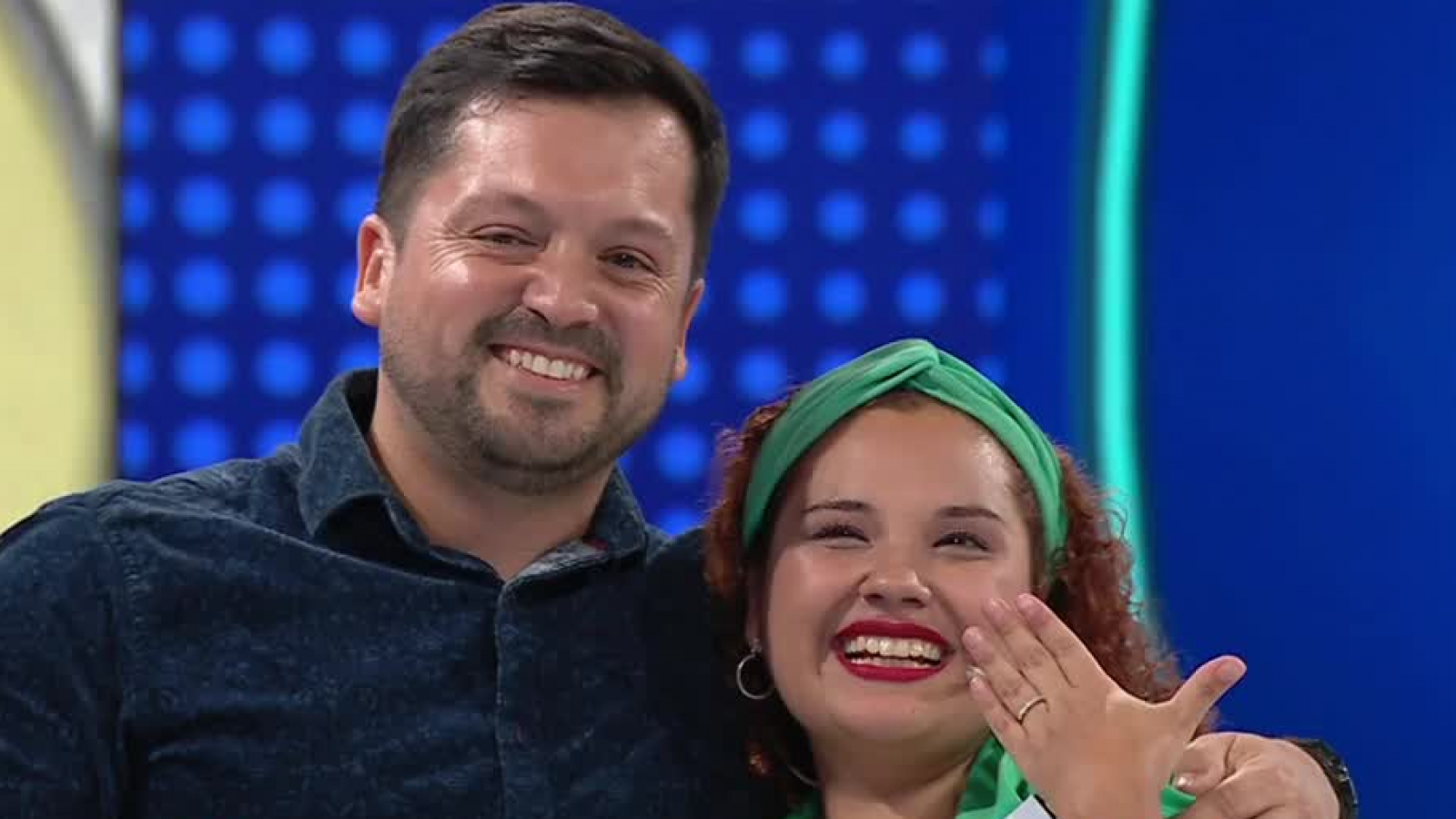 "¡No lo puedo creer!": Concursante de ¡Ahora Caigo! fue sorprendida en vivo con petición de matrimonio

