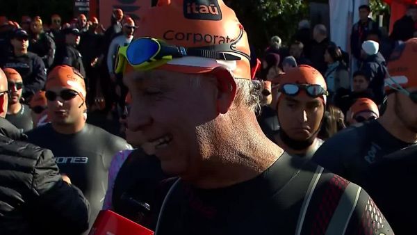 Profesor de 75 años destaca entre los competidores del Ironman 70.3 de Puerto Varas
