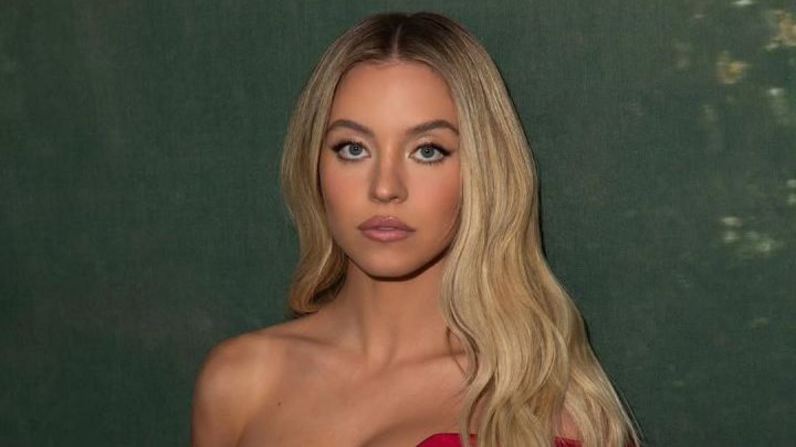 <p>Escenas explícitas y vestida como bebé: Sydney Sweeney recibe duras críticas por el regreso de Euphoria</p>
