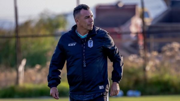 "Para que no sigan hablando estupideces": Esteban Paredes reacciona con molestia
