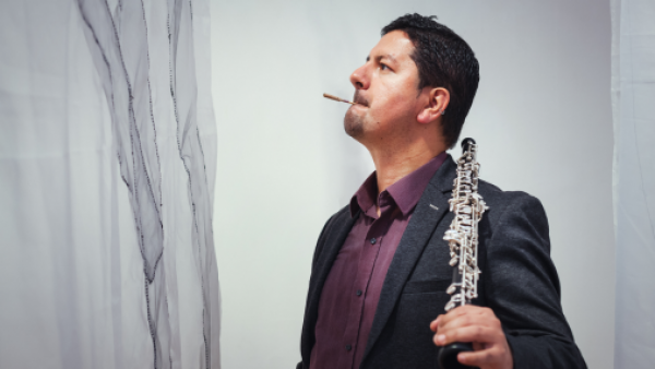 José Luis Urquieta debuta junto a la Sinfónica UdeC en un esperado regreso de Bruckner
