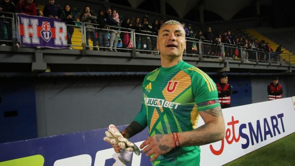 "Lleva mucho tiempo preparándose": Cristóbal Campos tiene nuevo club en el fútbol chileno

