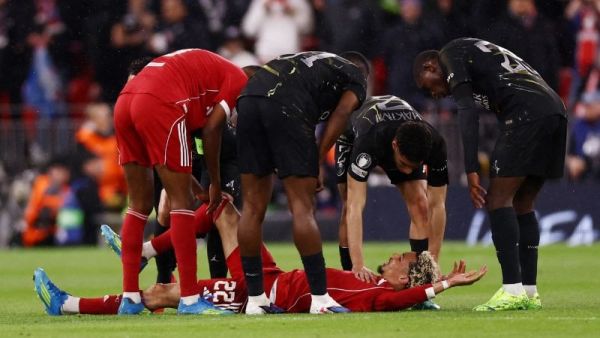 Fuerte golpe para Francia: Ekitike se pierde el Mundial tras grave lesión
