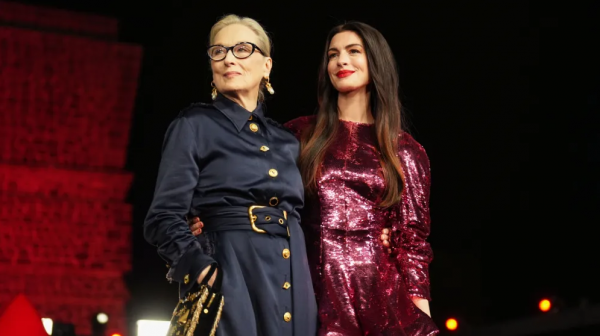 Anne Hathaway reflexiona sobre la dictadura en Chile: “Muchas personas pagaron un precio demasiado alto”
