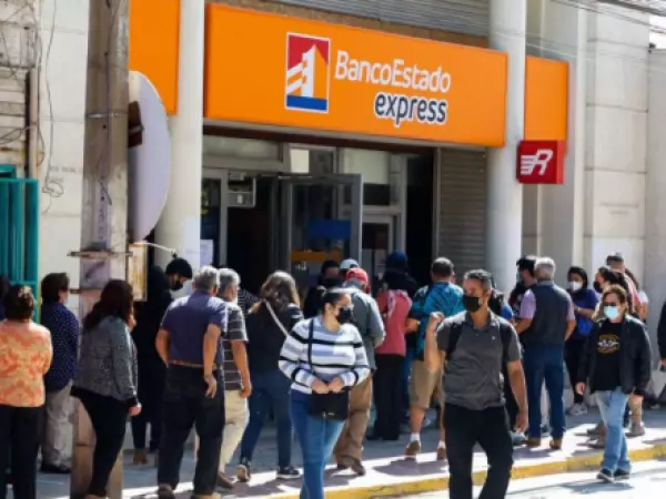 Comienza este miércoles: BancoEstado elimina cobros por transferencias desde CuentaRUT