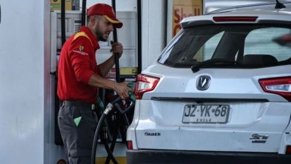 <p>El Mepco sigue operando: Gasolinas suben hasta $22 y el diésel $36 este jueves</p>El Mepco sigue operando: Gasolinas suben hasta $22 y el diésel $36 este jueves
