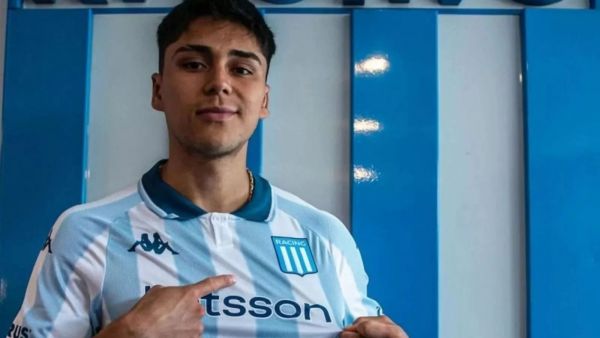 "Se lo dije": DT de Racing explicó por qué "borró" a Damián Pizarro
