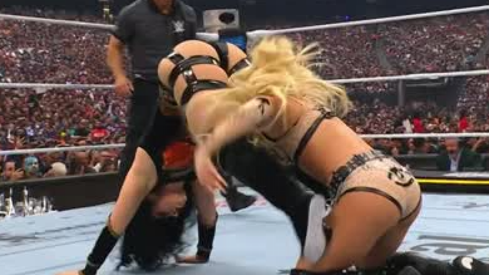 ¡Letal!: Stephanie Vaquer sorprende con su "Devil Kiss" a Liv Morgan en pleno WrestleMania 42
