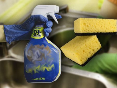 ¿Cómo limpiar y cada cuánto cambiar la esponja para lavar platos?
