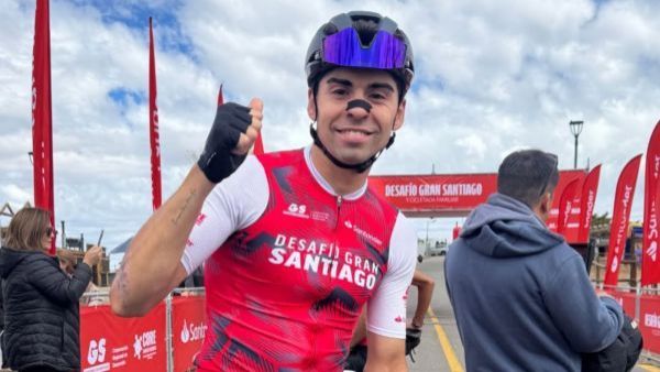 <p>Cicletada familiar Santander</p>¡Se pasó! Cristóbal Baeza es el primer ganador del Desafío Gran Santiago
