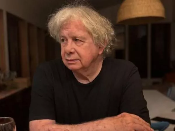 Anuncian querella por instalación de bomba simulada en casa de Fernando Villegas