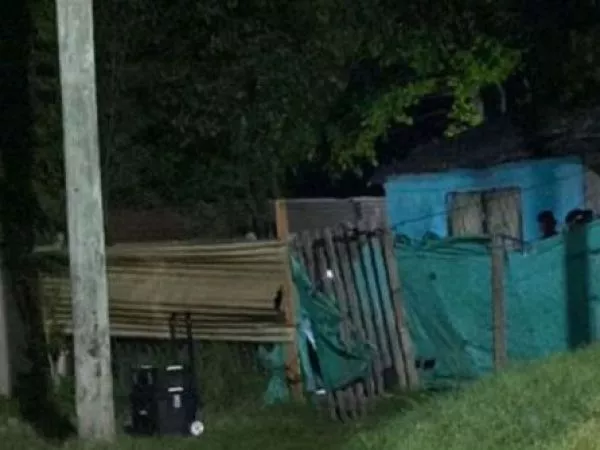 Conmoción en Argentina: niño descubre a su madre enterrada en su hogar