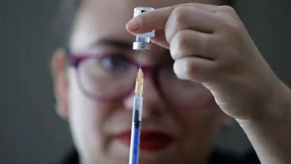 Vacunación COVID-19 gratuita: estos son los grupos que pueden acceder