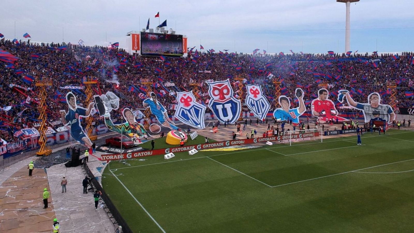 Será sin público visitante: aún quedan entradas para el Clásico Universitario y estos son los precios
