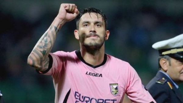 "Se le daba bien": detallan el apodo que tenía Mauricio Pinilla cuando jugaba en Italia
