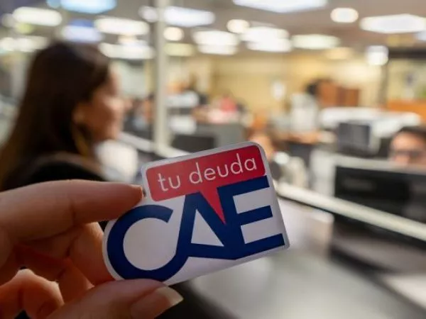 TGR inicia embargos y retenciones a deudores CAE con ingresos sobre $5 millones