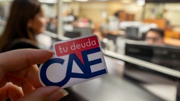 <p>TGR inicia embargos y retenciones a deudores CAE con ingresos sobre $5 millones</p>TGR inicia embargos y retenciones a deudores CAE con ingresos sobre $5 millones
