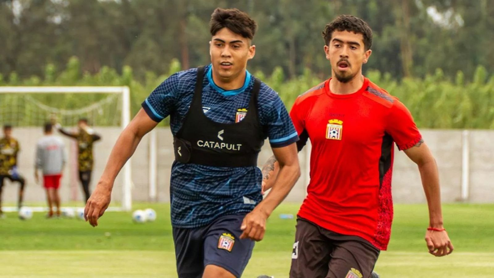 Nació en Nueva York, fichó en el fútbol chileno y sueña con la Roja: "Lo mío son los goles"
