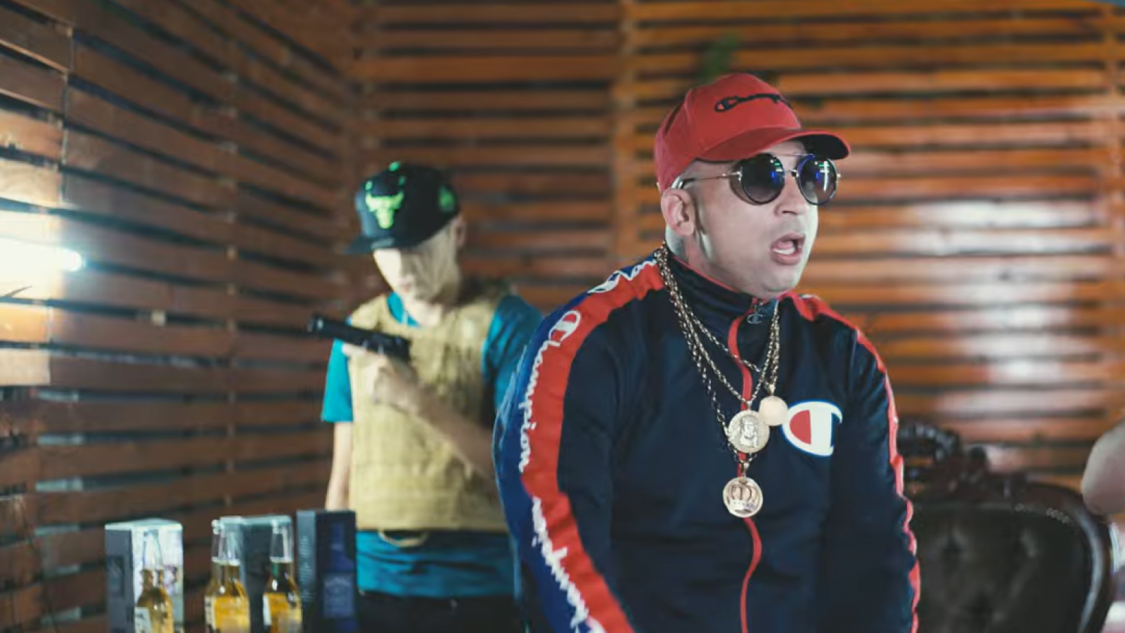 Detienen Fabián Romero, cantante urbano involucrado en tráfico de drogas
