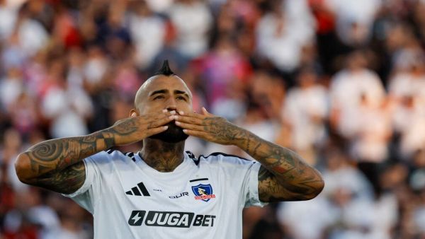 "Realmente audaz e inesperada": Filtran imagen de la nueva camiseta de Colo Colo
