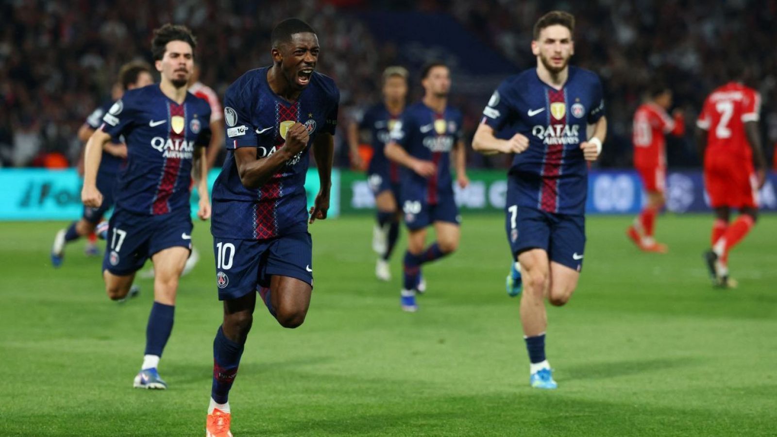 Nueve goles y aún queda la revancha: Paris Saint Germain vence al Bayern Munich en el mejor partido de la temporada
