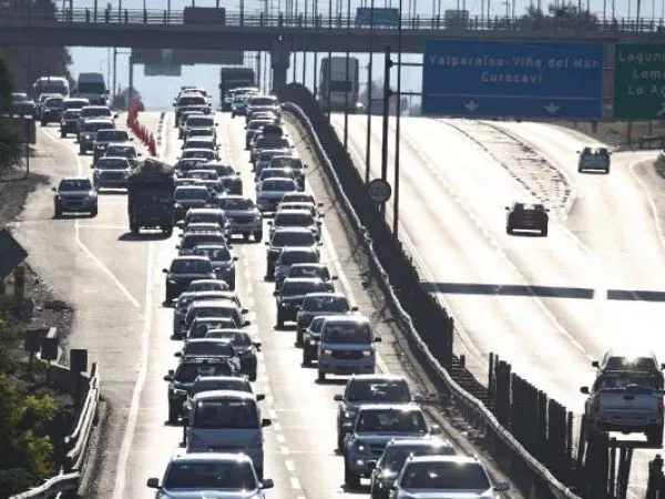 Gobierno activó plan de contingencia en carreteras para fin de semana largo