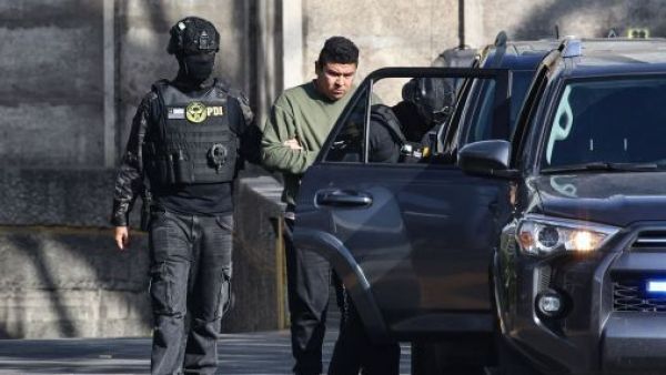 <p>Secuestro de empresario de 84 años: dictan prisión preventiva para los cuatro imputados</p>Secuestro de empresario de 84 años: dictan prisión preventiva para los cuatro imputados
