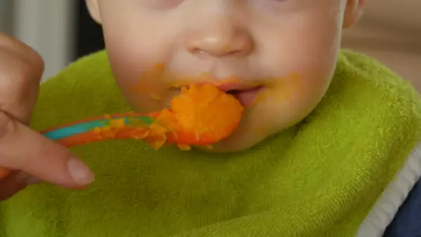 Horror en Austria: detenido por contaminar comida para bebés con veneno para ratones