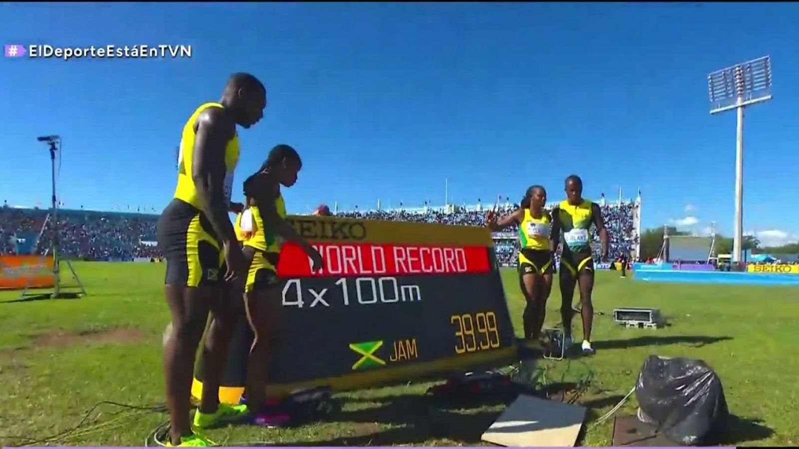 Premio doble: Jamaica clasifica a final de los relevos mixtos y consigue récord mundial
