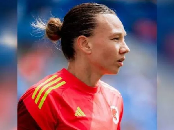 Sonríe Endler: Lyon derrota a Arsenal y avanza a final de la Champions League femenina