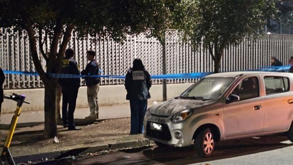 <p>Hombre queda en riesgo vital tras recibir disparo en la cabeza en San Miguel</p>Hombre queda en riesgo vital tras recibir disparo en la cabeza en San Miguel
