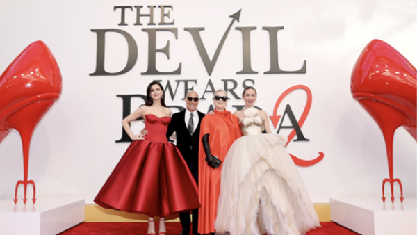“El Diablo Viste a la Moda 2” domina la taquilla mundial con US$234 millones en su primer fin de semana de estreno
