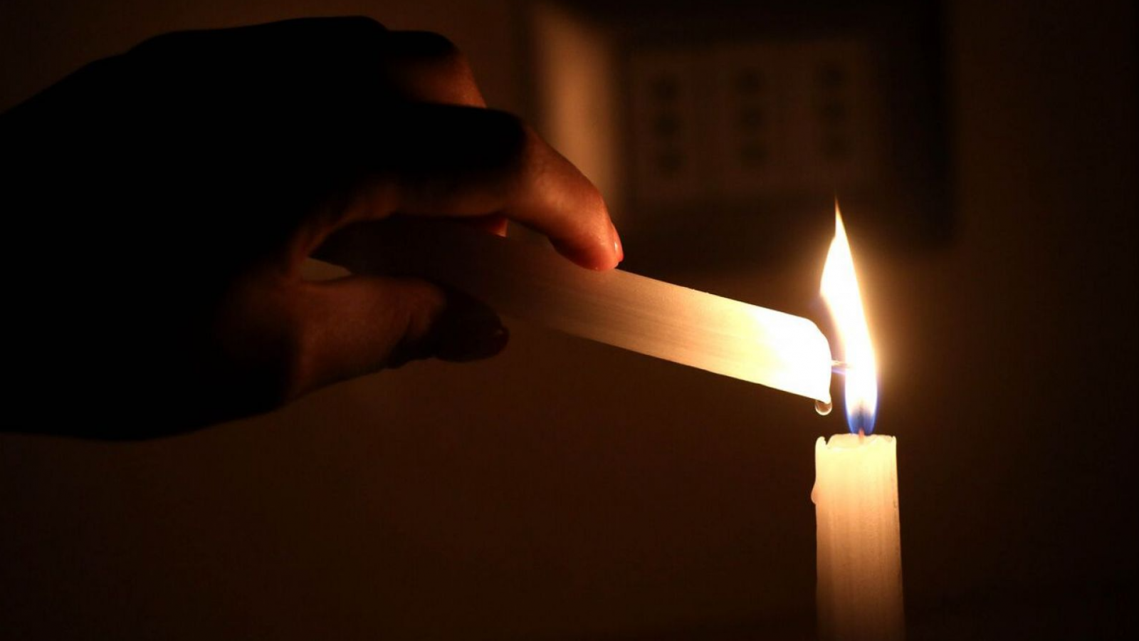 <p>Enel activa plan de contingencia ante sistema frontal y posibles cortes de energía</p>
