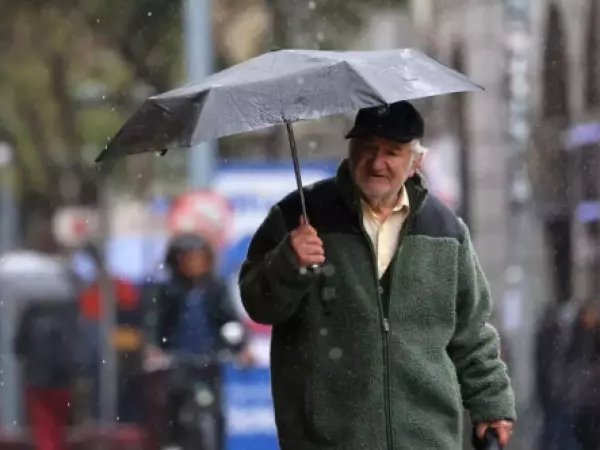 Sistema frontal traerá viento, tormentas eléctricas y probables nevadas en la RM