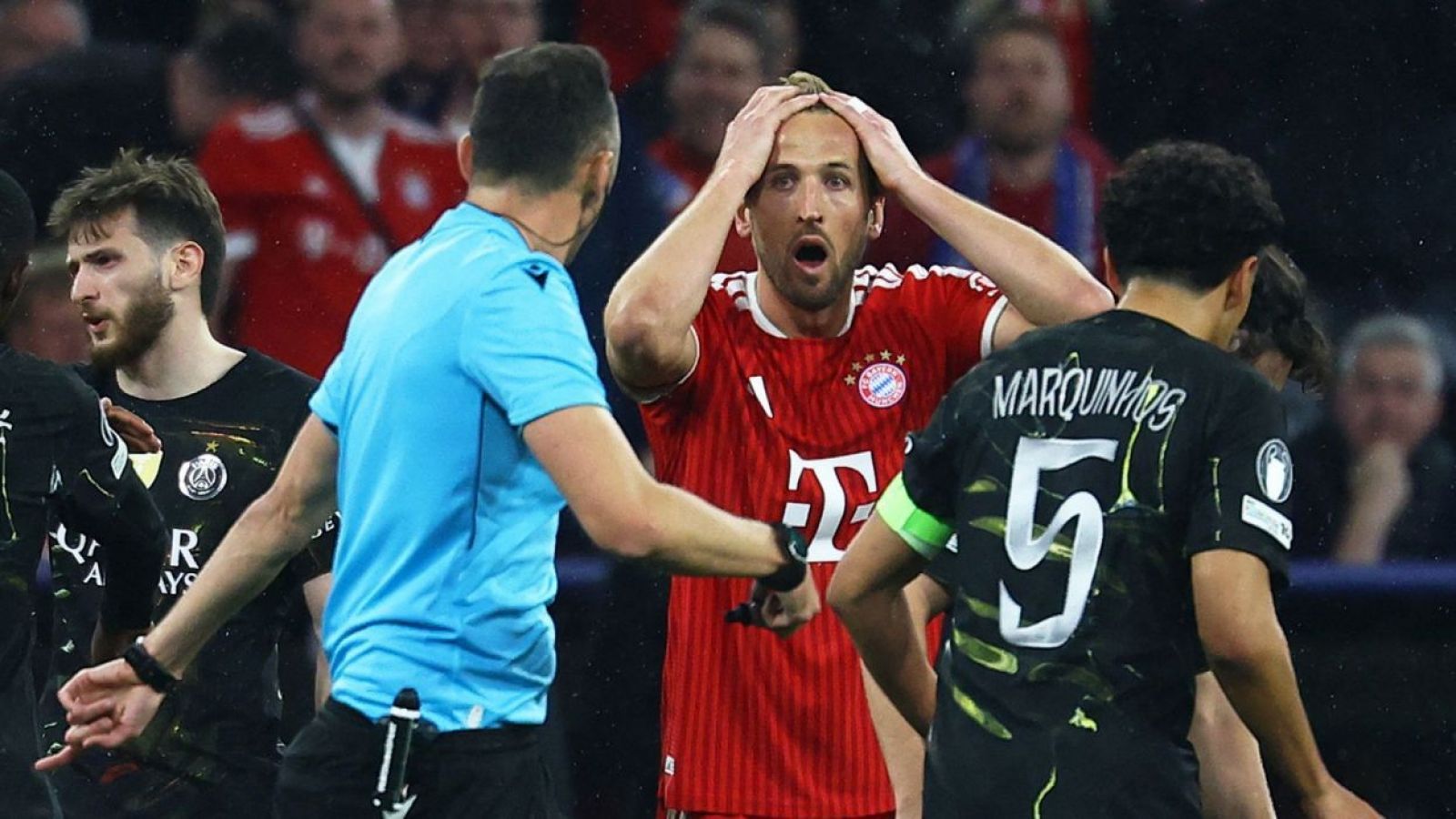 Todos la vieron, menos el árbitro: la polémica que ensucia la semifinal Bayern Munich vs. PSG
