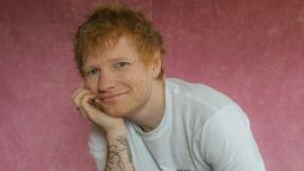 <p>Ed Sheeran agota su show en Chile y anuncia una segunda fecha</p>Ed Sheeran agota su show en Chile y anuncia una segunda fecha
