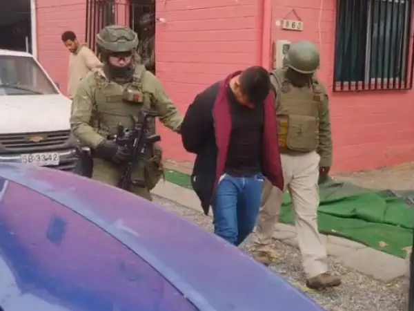 Carabineros desmantela laboratorio clandestino donde ciudadanos colombianos producían éxtasis